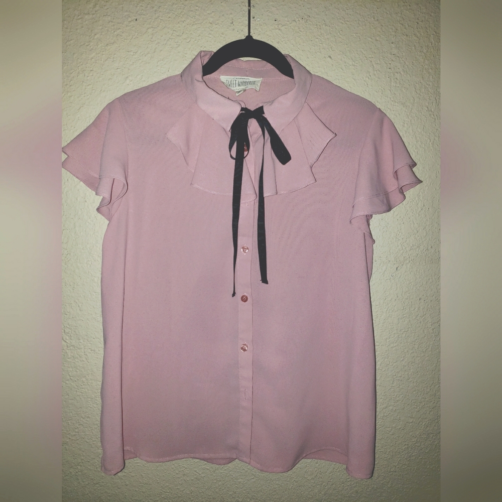 Beautiful Sweet Wanderer Rose color short sleeve button up dress blouse.